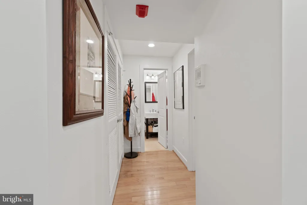 Additional image 14 of 424 E Capitol Street NE Unit 3, Washington, DC 20003