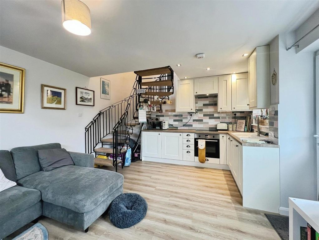 Additional image 2 of 1 bed maisonette for saleSycamore Avenue, Congleton CW12