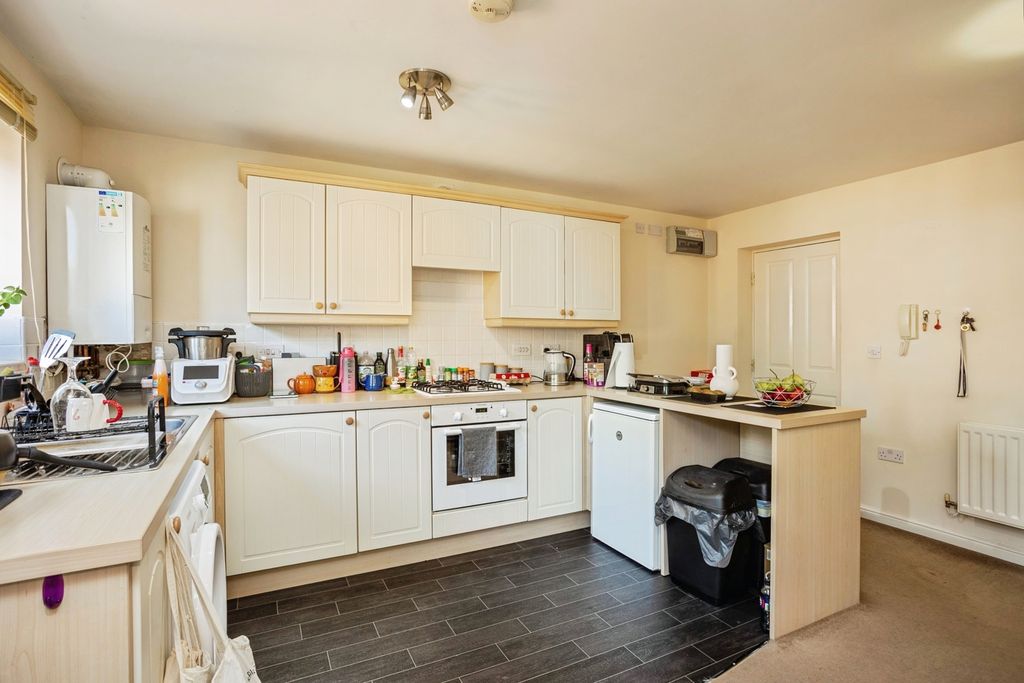Additional image 6 of 1 bed flat for saleColling Close, Loughborough, Leicestershire LE11
