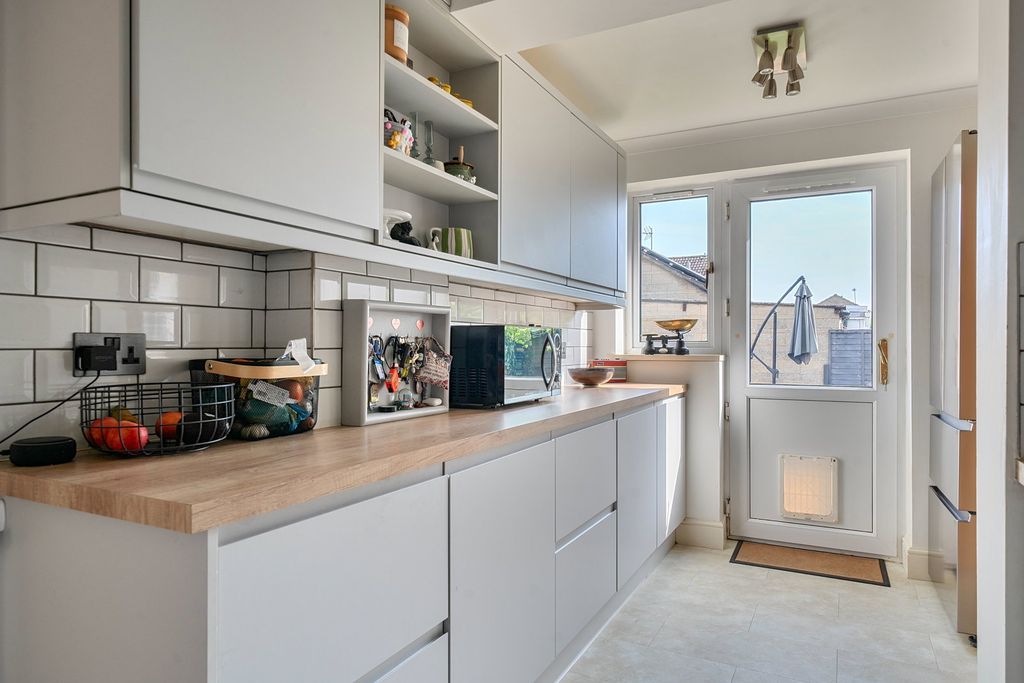 Additional image 7 of 3 bed semi-detached house for saleGlebe Way, Corsham SN13