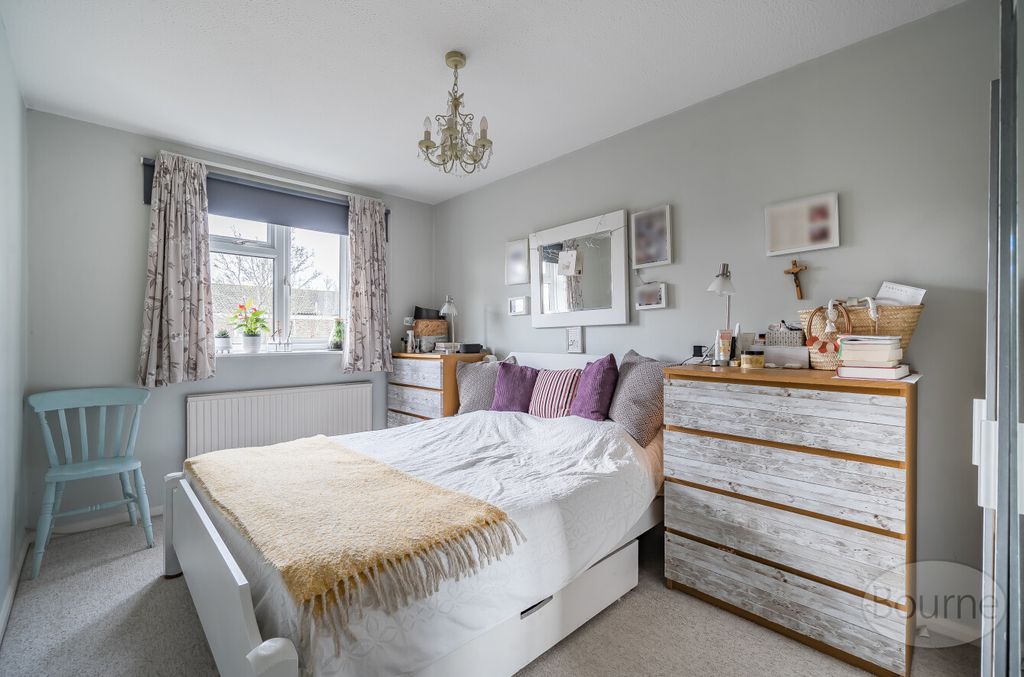 Additional image 7 of 2 bed flat for saleQueens Court Ride, Cobham, Surrey KT11