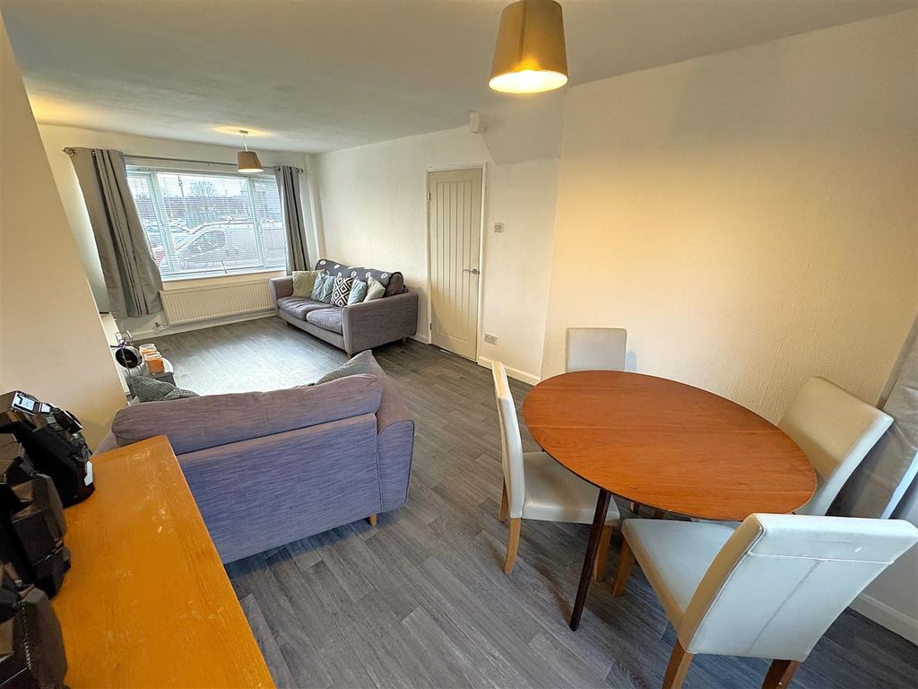 Additional image 3 of 3 bed flat for saleElizabeth Street, Corby NN17