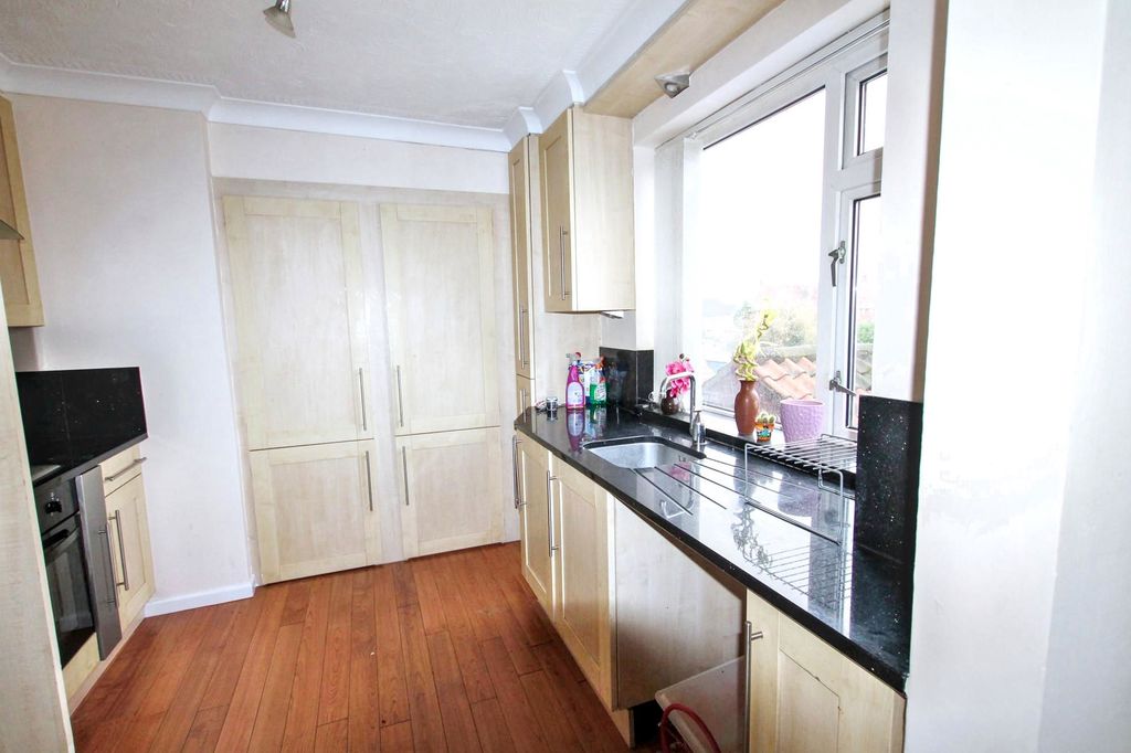 Additional image 10 of 3 bed maisonette for saleThe Parkway, Cottingham HU16
