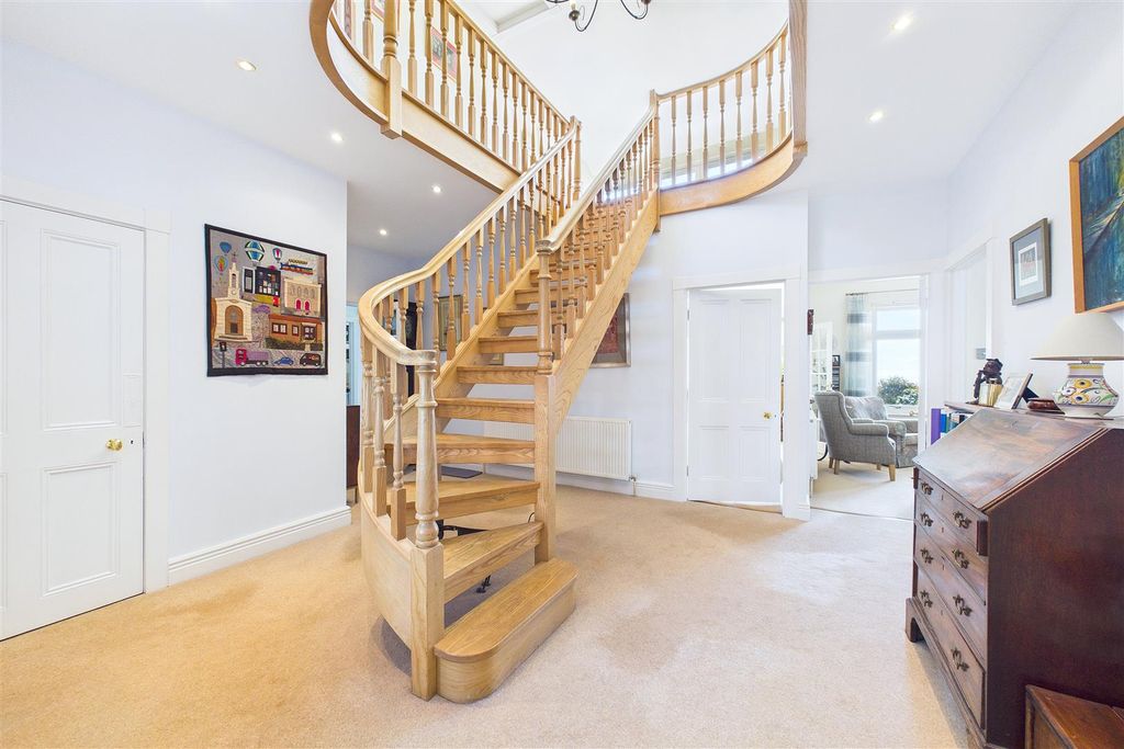 Additional image 2 of 5 bed detached house for saleDial Hill Road, Clevedon BS21