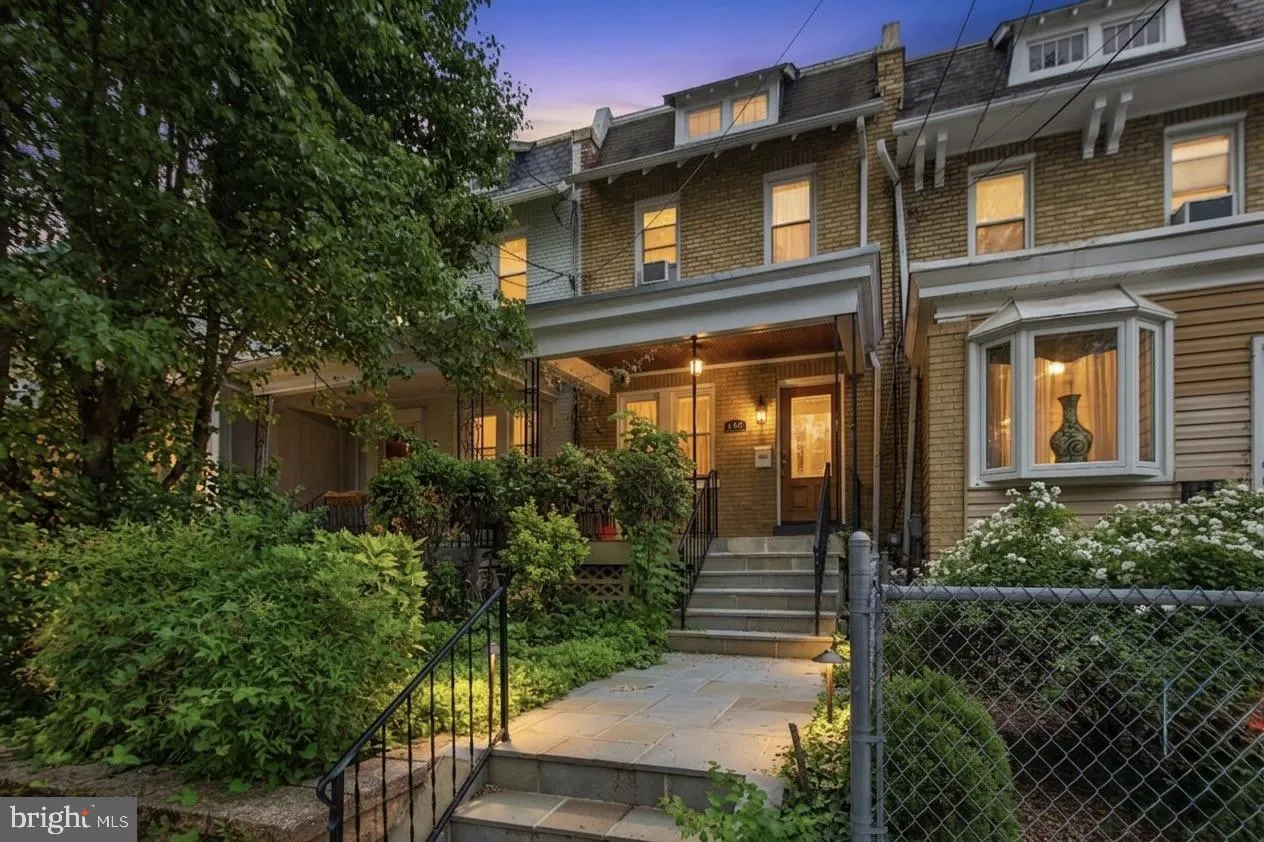 Additional image 36 of 440 NW Delafield Place NW, Washington, DC 20011