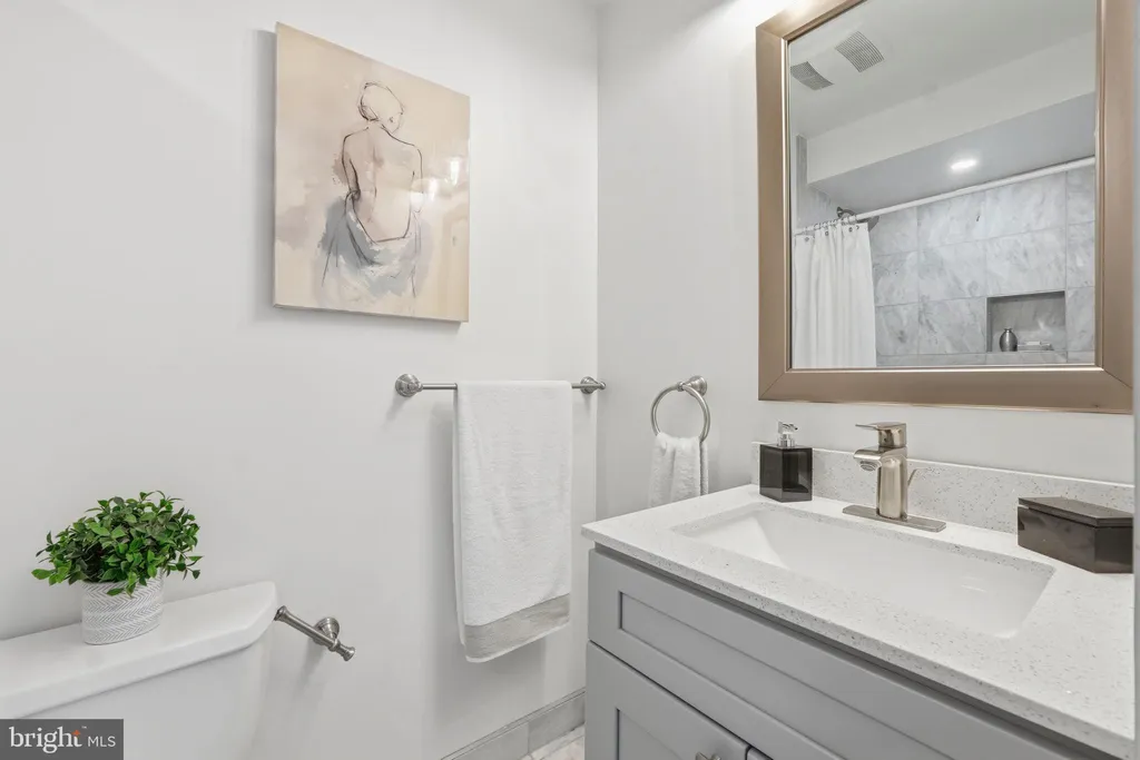 Additional image 34 of 401 11th Street SE, Washington, DC 20003