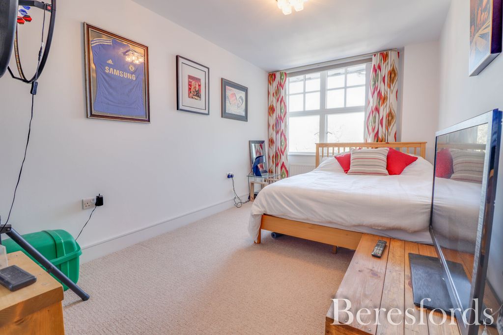 Additional image 9 of 2 bed flat for saleHigh Street, Colchester CO1