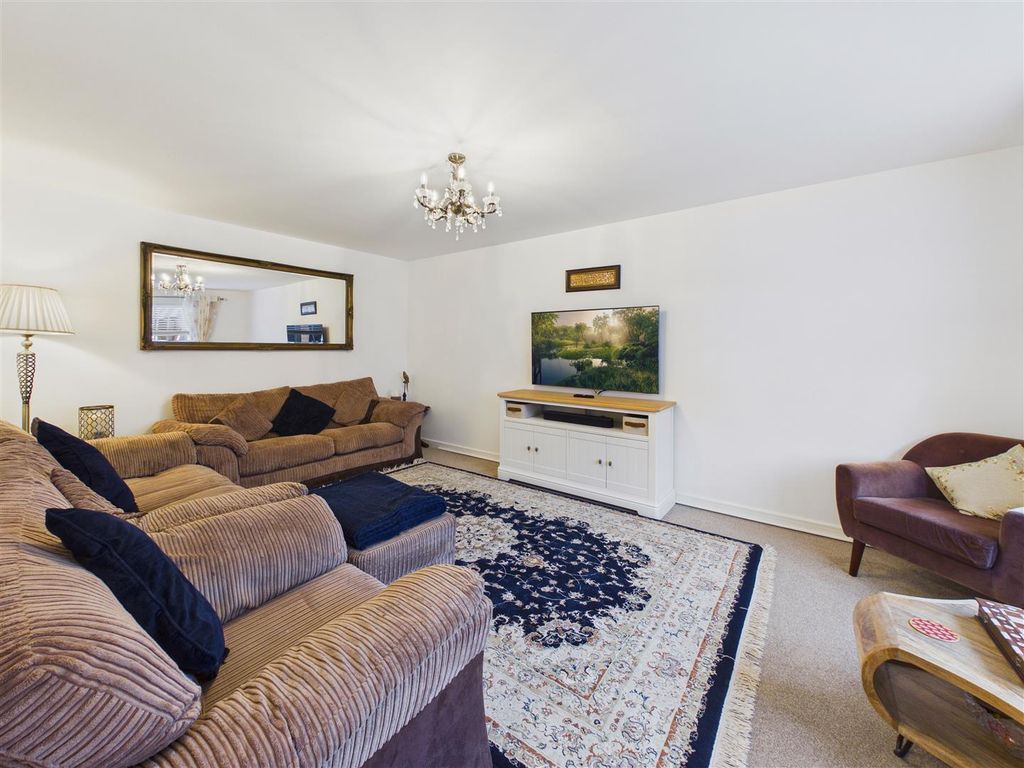 Additional image 5 of 4 bed detached house for saleScaife Close, Cottingham HU16