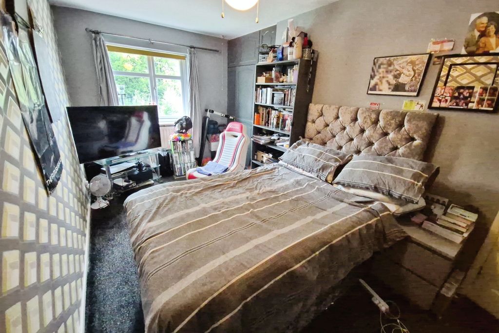 Additional image 17 of 4 bed detached house for saleLee Road, Cradley Heath B64