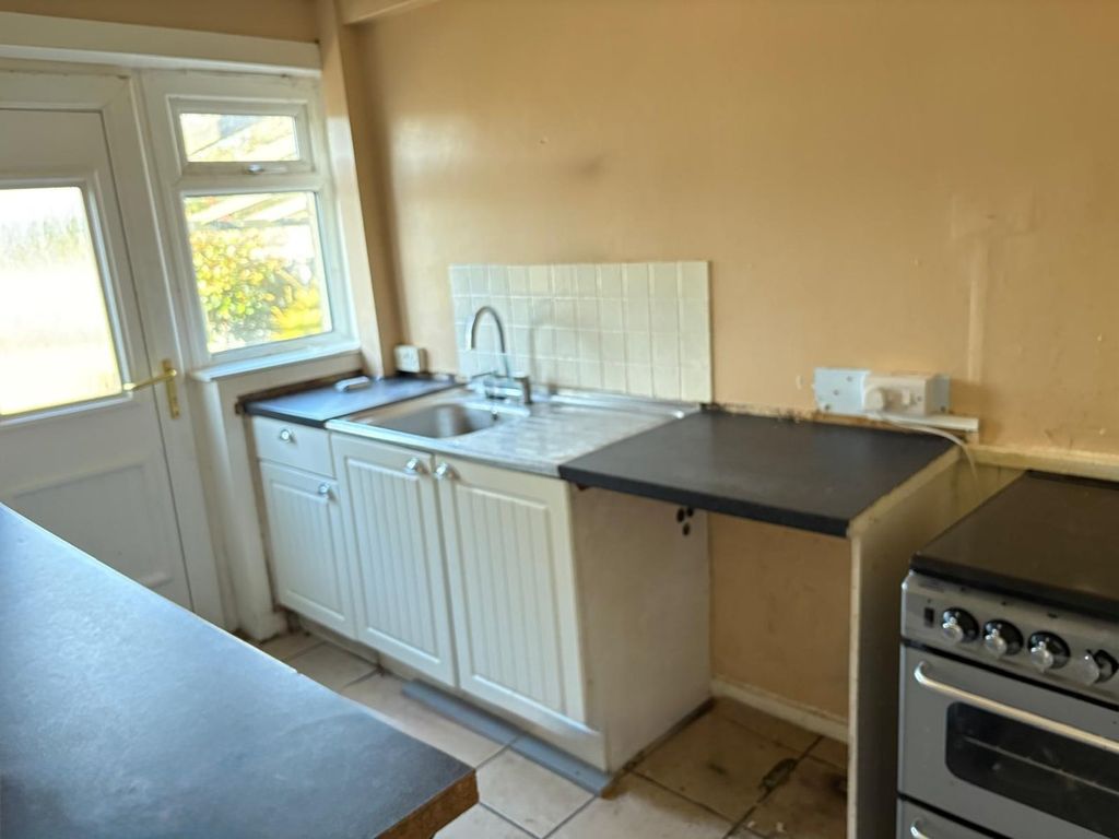 Additional image 2 of 2 bed terraced house for saleCartmore Road, Lochgelly KY5