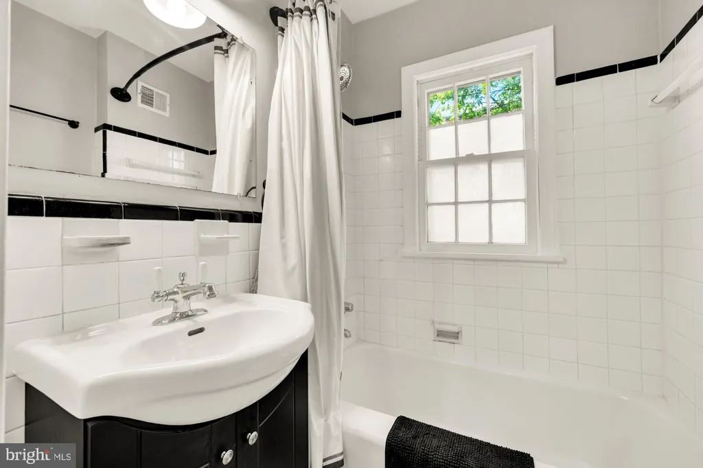 Additional image 17 of 430 E Nelson Avenue, Alexandria, VA 22301