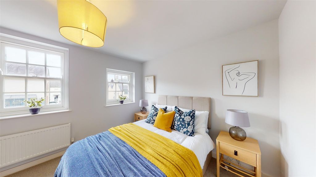 Additional image 9 of 3 bed town house for saleEastgate Court, Cowbridge, Vale Of Glamorgan CF71