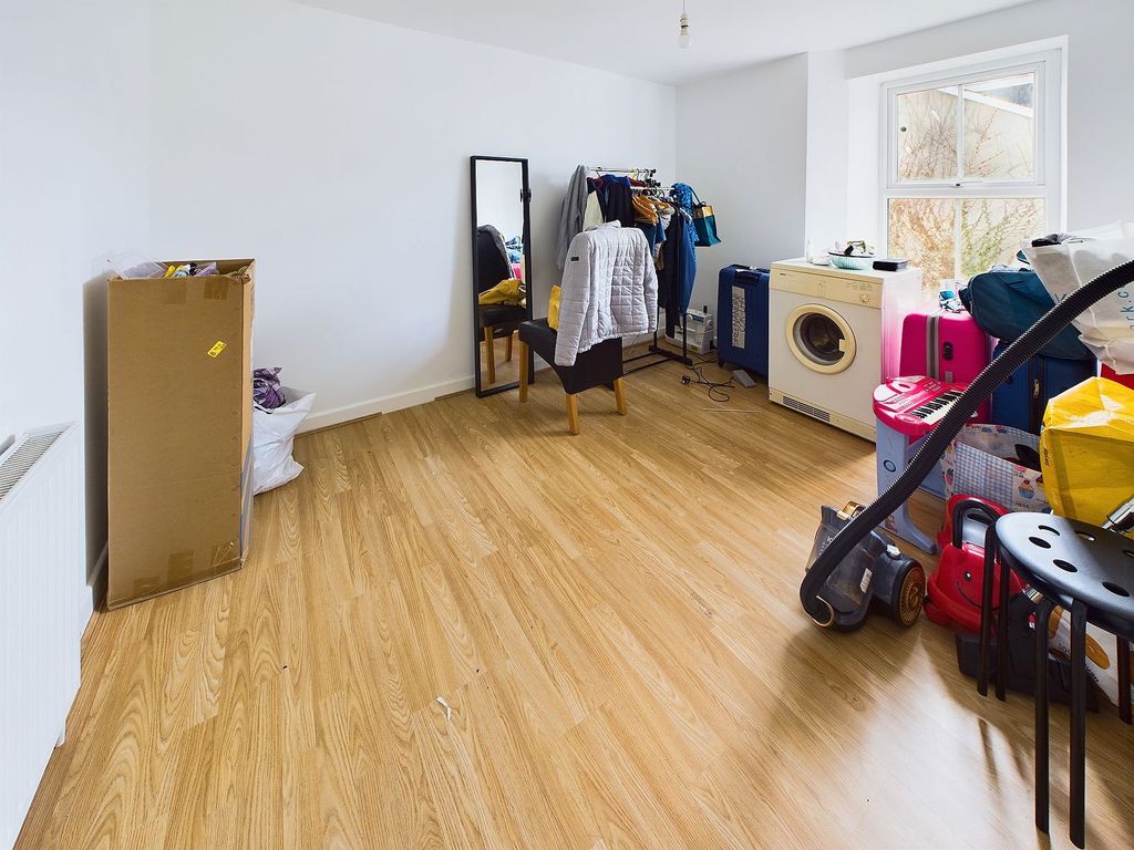 Additional image 7 of 3 bed flat for saleAbbey House, Seaton EX12