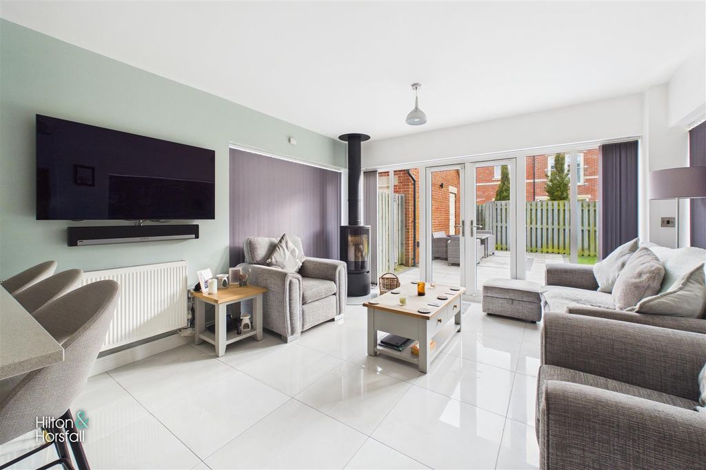 Additional image 7 of 4 bed detached house for saleGrenfell Gardens, Colne BB8
