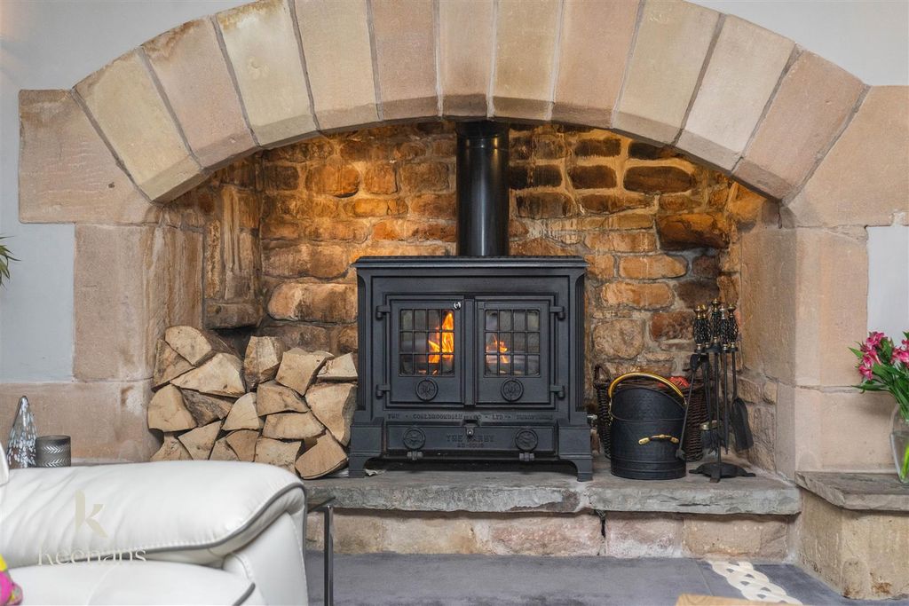 Additional image 13 of 5 bed farmhouse for saleRed Lane, Colne BB8