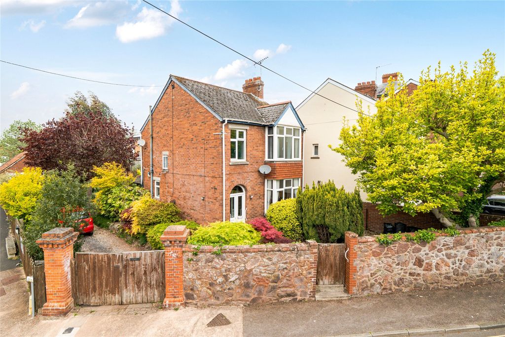 Additional image 8 of 3 bed detached house for saleSearle Street, Crediton, Devon EX17