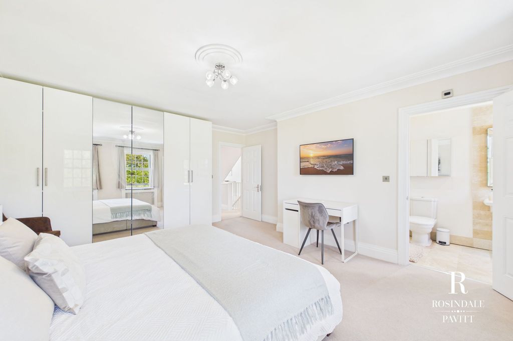 Additional image 33 of 5 bed detached house for saleHow Lane, Chipstead CR5