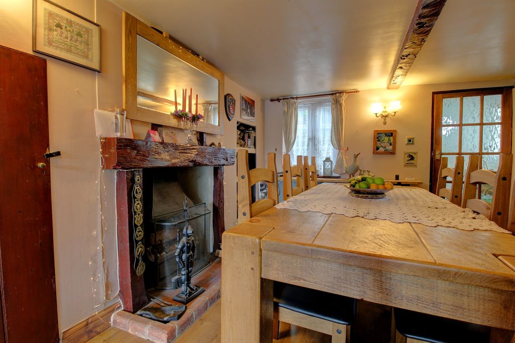 Additional image 4 of 4 bed detached house for saleIpswich Road, Colchester CO4
