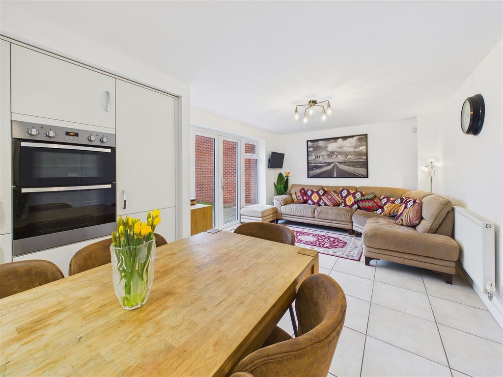 Additional image 9 of 4 bed detached house for saleScaife Close, Cottingham HU16