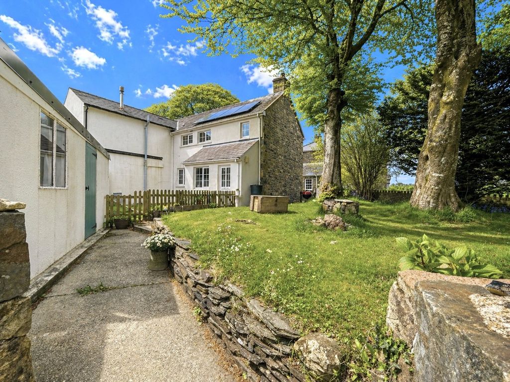 2 bed semi-detached house for saleTufton, Clarbeston Road, Pembrokeshire SA63