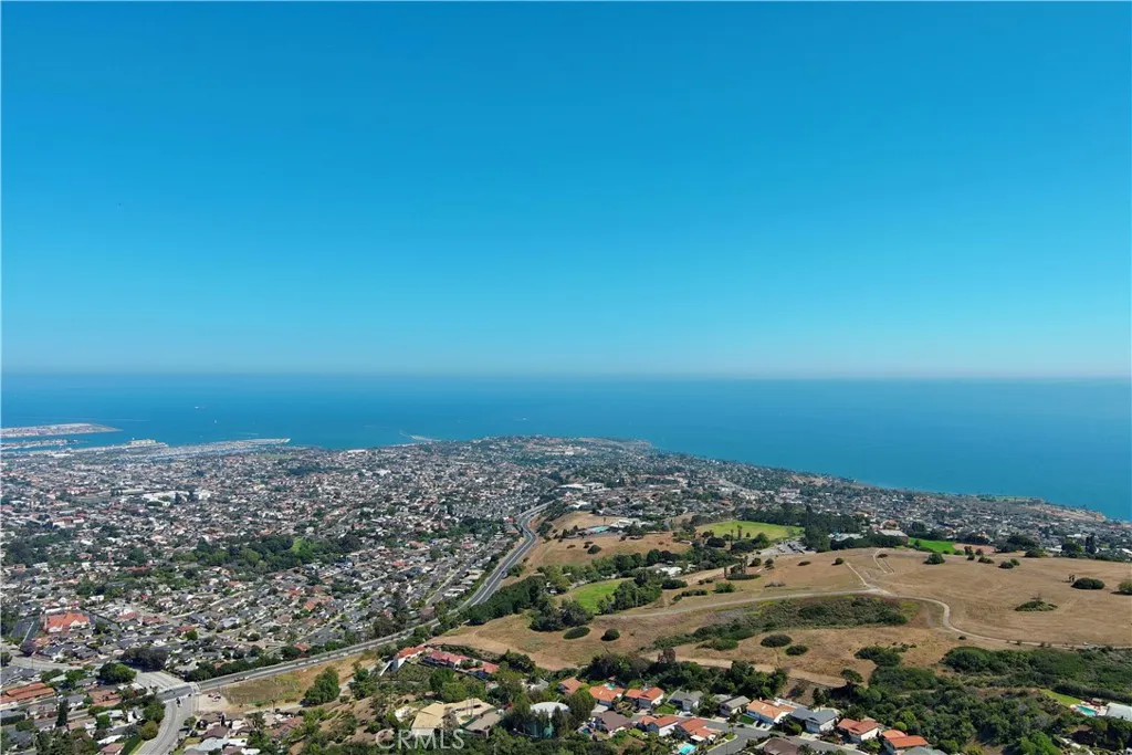 Na, Rancho Palos Verdes, CA 90275 photo 2