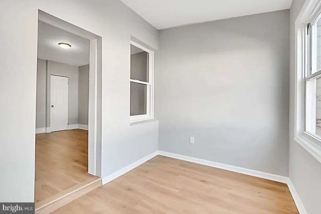 Additional image 20 of 727 Otis Place NW, Washington, DC 20010