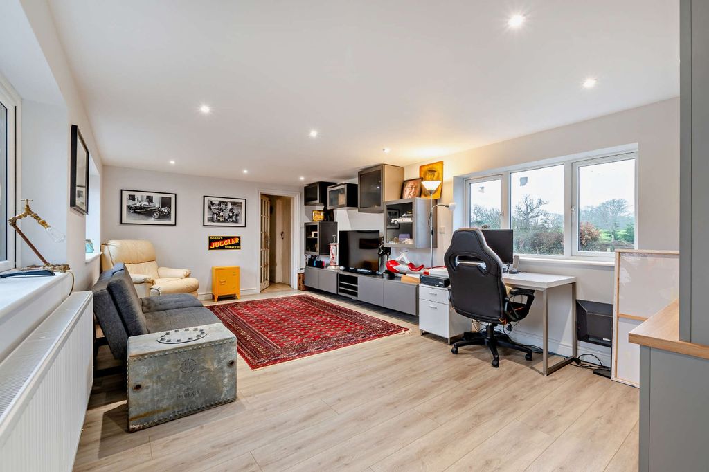 Additional image 6 of 4 bed detached house for saleHorsham Road, Cranleigh, Surrey GU6