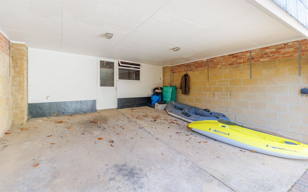 Additional image 34 of 3 bed semi-detached house for saleCowes, Isle Of Wight PO31