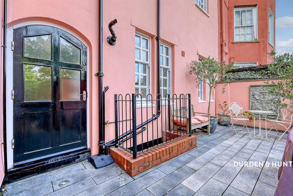 Additional image 21 of 4 bed flat for saleEast Hill, Colchester CO1