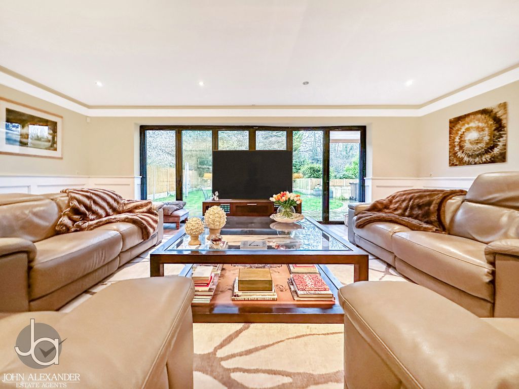 Additional image 5 of 4 bed detached house for saleStraight Road, Colchester CO3