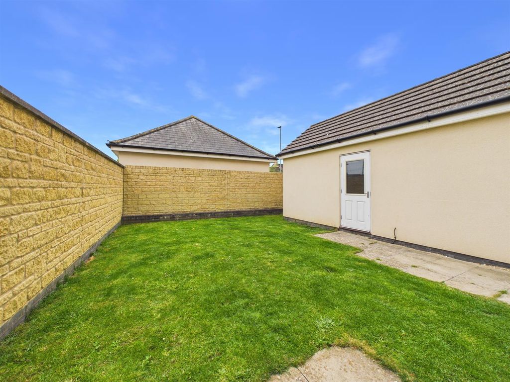 Additional image 12 of 4 bed detached house for saleSandown Crescent, Corsham SN13