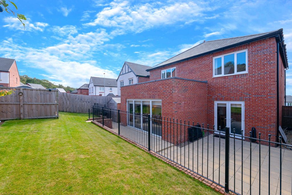 Additional image 12 of 4 bed detached house for saleOlive Grove, Coalville LE67
