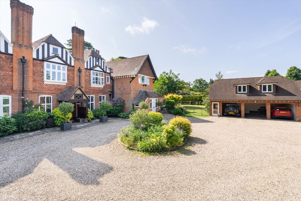 Additional image 29 of 8 bed semi-detached house for salePortsmouth Road, Cobham, Surrey KT11