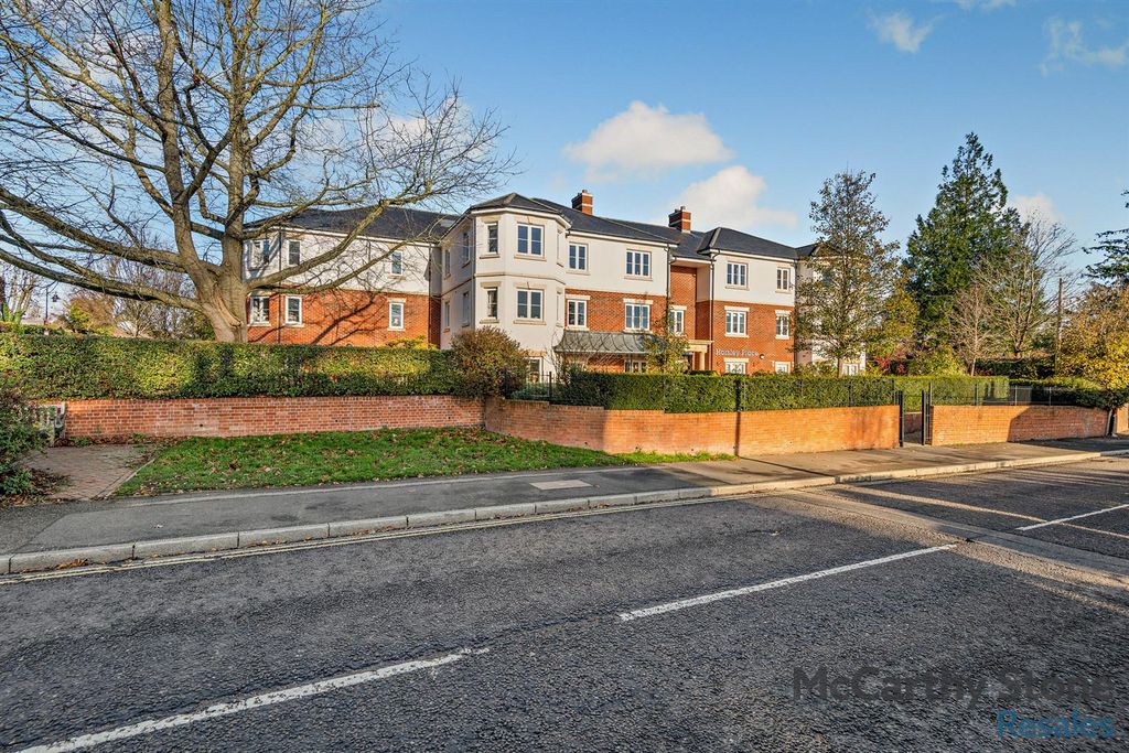 Additional image 16 of 1 bed flat for saleHorsley Place, High Street, Cranbrook TN17