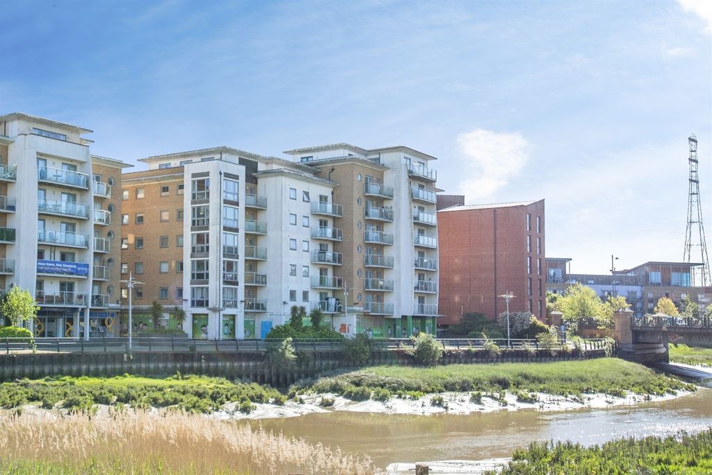 3 bed penthouse for saleCaelum Drive, Colchester CO2