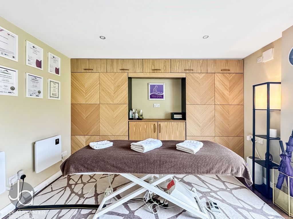 Additional image 28 of 4 bed detached house for saleStraight Road, Colchester CO3