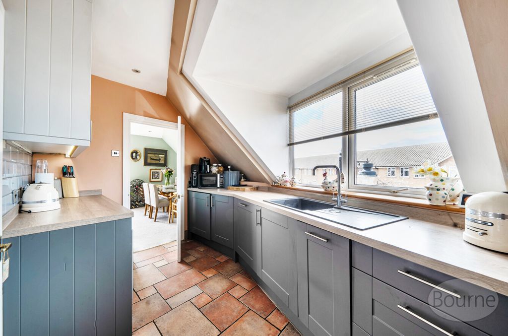 Additional image 4 of 2 bed flat for saleFreelands Road, Cobham, Surrey KT11