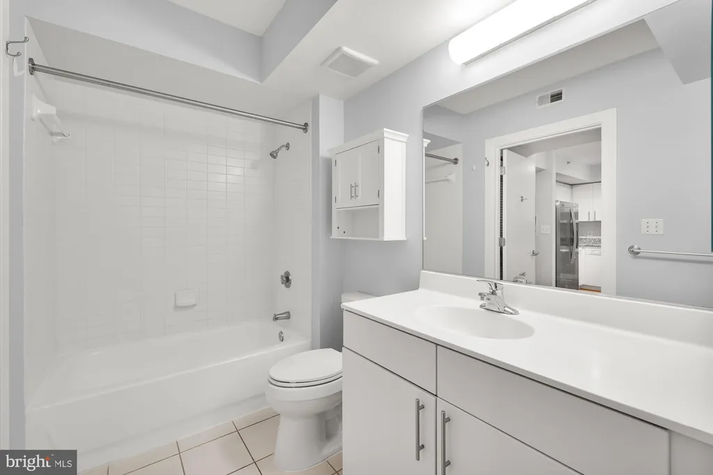 Additional image 24 of 1000 New Jersey Avenue SE Unit 728, Washington, DC 20003