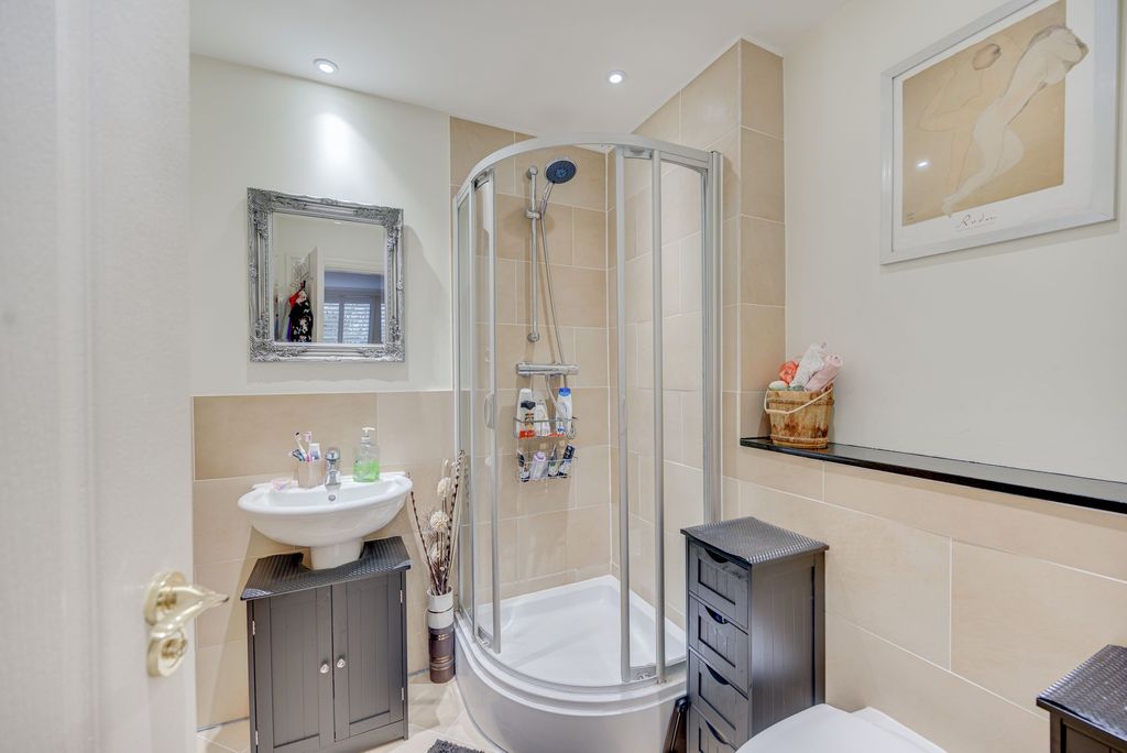 Additional image 16 of 3 bed flat for saleWestholme Close, Congleton CW12