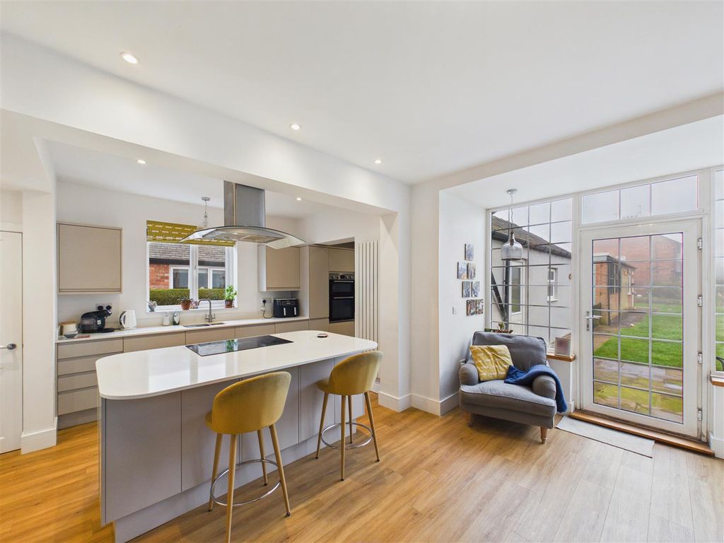 Additional image 5 of 4 bed detached house for saleWest End Road, Cottingham HU16