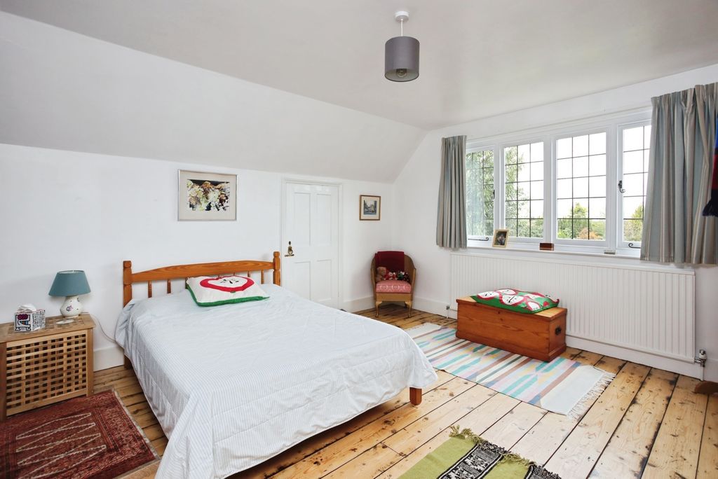 Additional image 7 of 4 bed detached house for saleHawkhurst Road, Cranbrook, Kent TN17