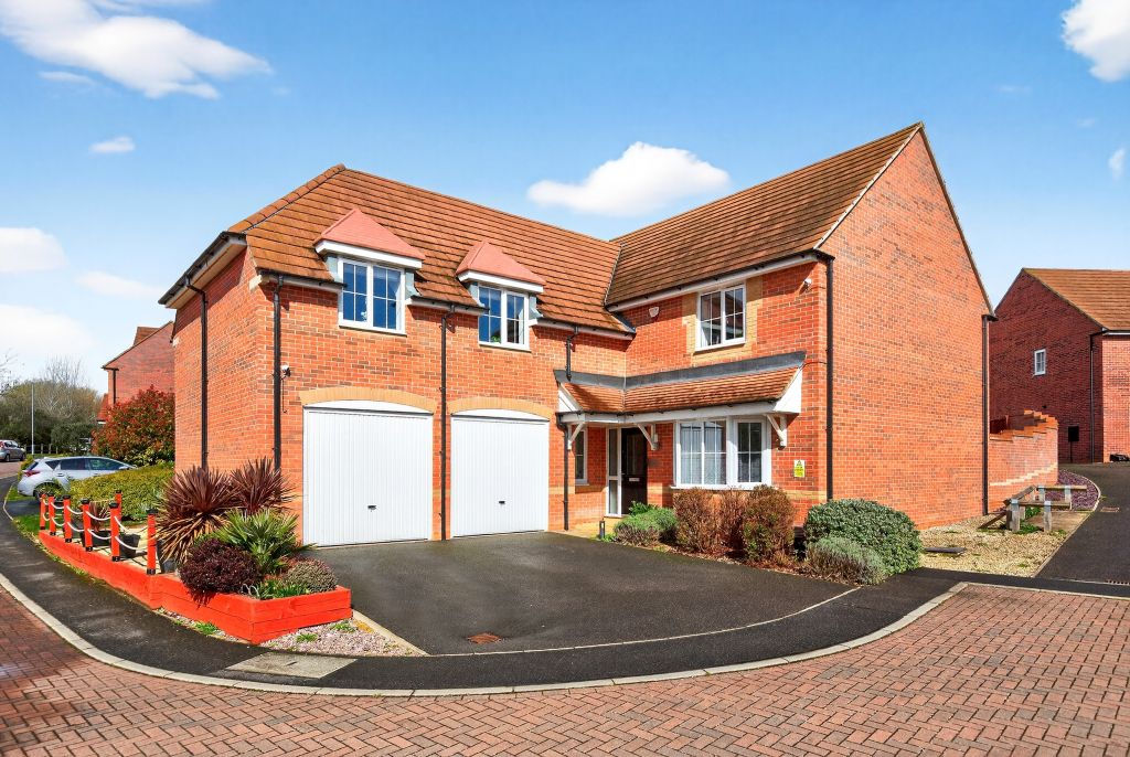 4 bed detached house for saleCartmel Drive, Corby NN18