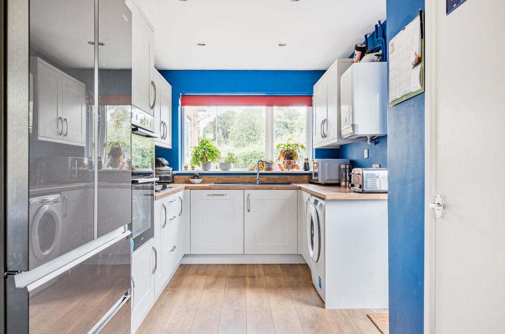 Additional image 2 of 4 bed detached house for saleBrakspear Drive, Corsham SN13