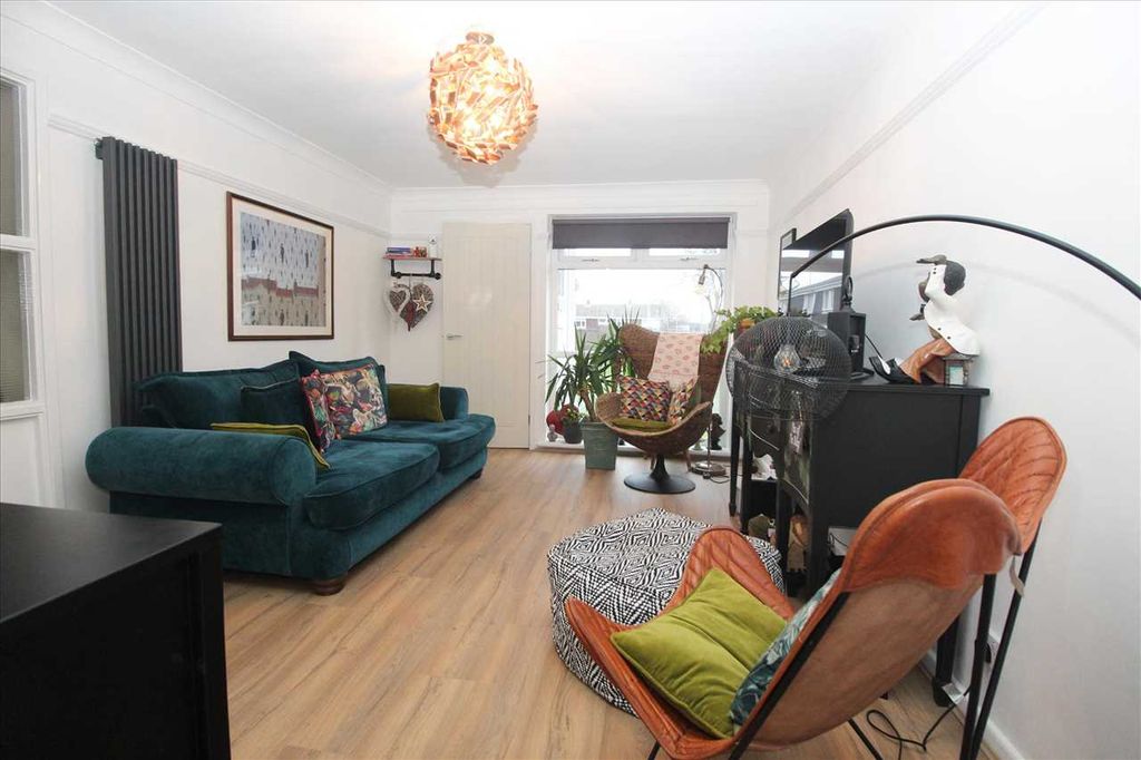 2 bed flat for saleCramond Way, Collingwood Grange, Cramlington NE23 photo 4