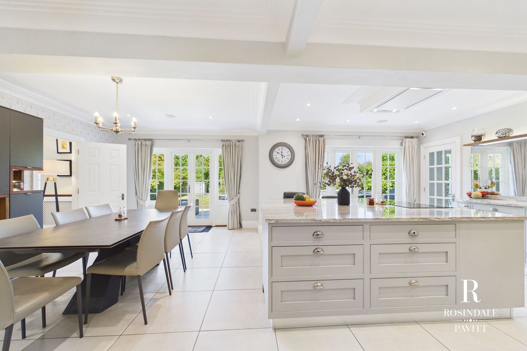 Additional image 10 of 5 bed detached house for saleHow Lane, Chipstead CR5