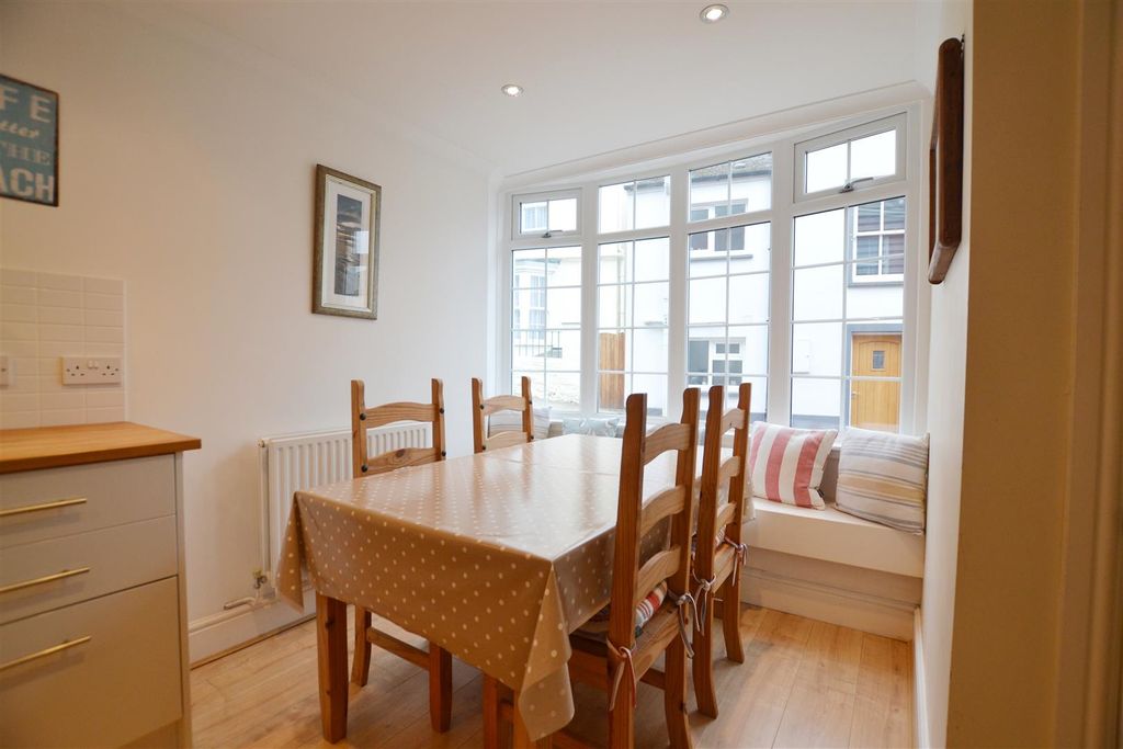 Additional image 8 of 2 bed flat for saleWogan Terrace, Saundersfoot SA69