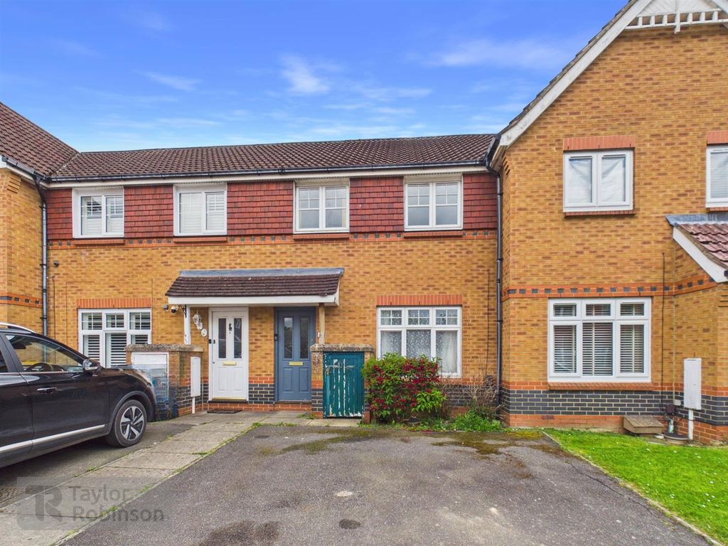 3 bed property for saleBewbush, Crawley RH11