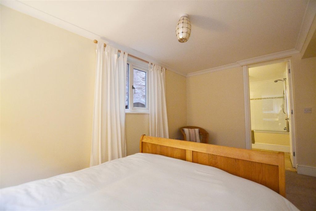 Additional image 12 of 2 bed flat for saleWogan Terrace, Saundersfoot SA69