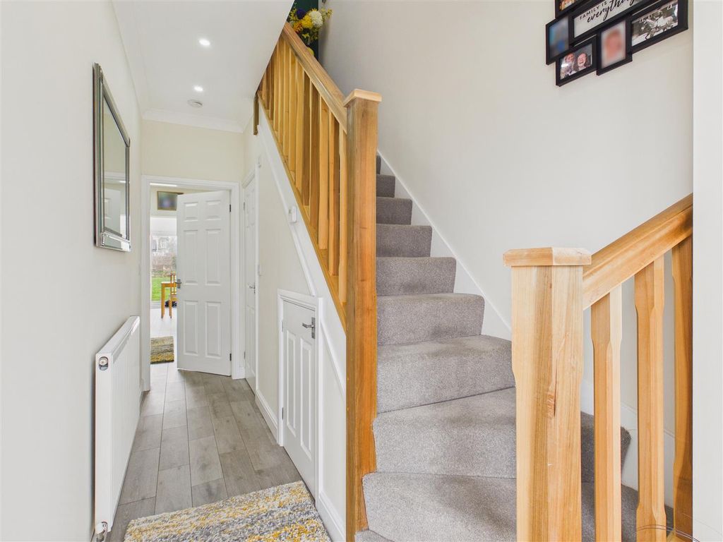 Additional image 13 of 4 bed detached house for saleWest End Road, Cottingham HU16