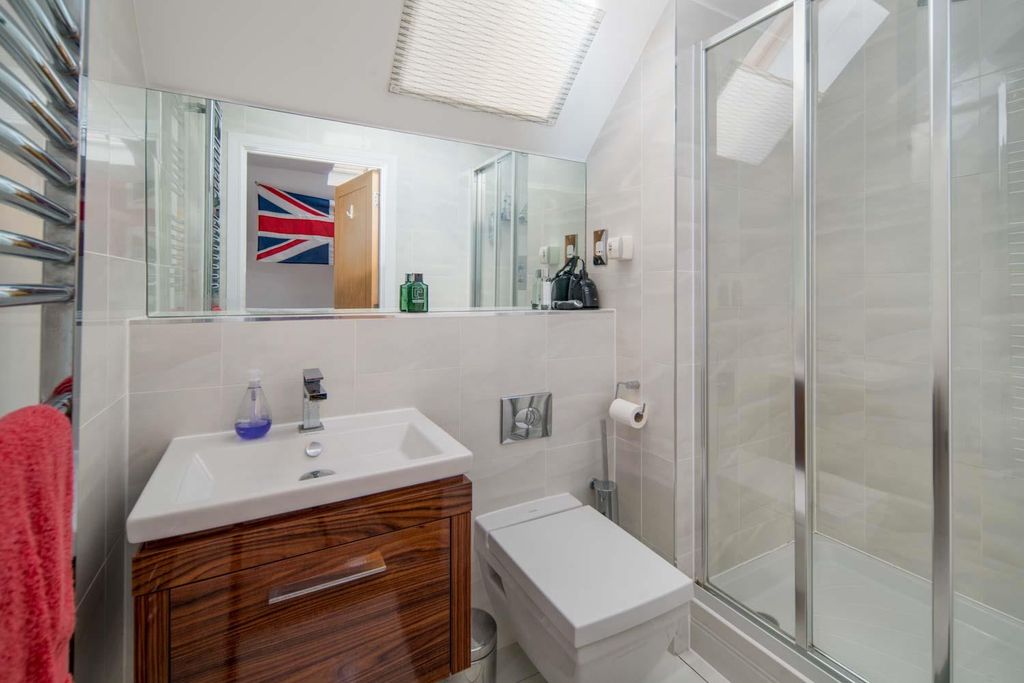 Additional image 16 of 4 bed semi-detached house for saleCowes, Isle Of Wight PO31